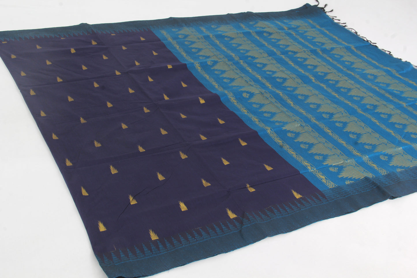 Elampillai Kalyani Cotton Sarees – Mulled Wine body with Water Blue Border - 100% Cotton Sarees – Perfect for all occasions – P000264