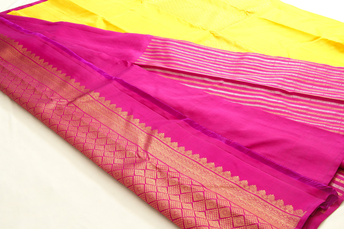 Original – 100% Pure Mulberry Silk  - Dharmavaram Pattu Silk Saree – Hand woven and handmade zari work - P00109
