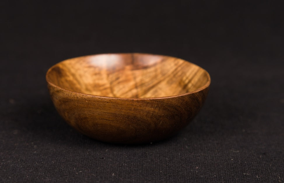 Udayagiri Cutlery -Wooden Serving bowl – Neem wood – For Home/Restaurants/Café/Pubs – Made with Neem wood – 1 x 3 in. – P00027/P00028/P00029
