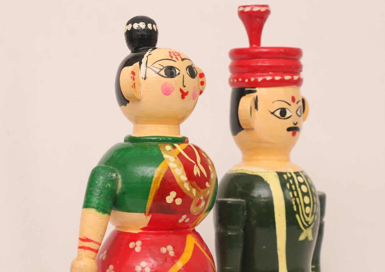 Channapatna wood craft –Locally crafted –Raja Rani in a plate– Naturally colored - Perfect for Home decor - P000197