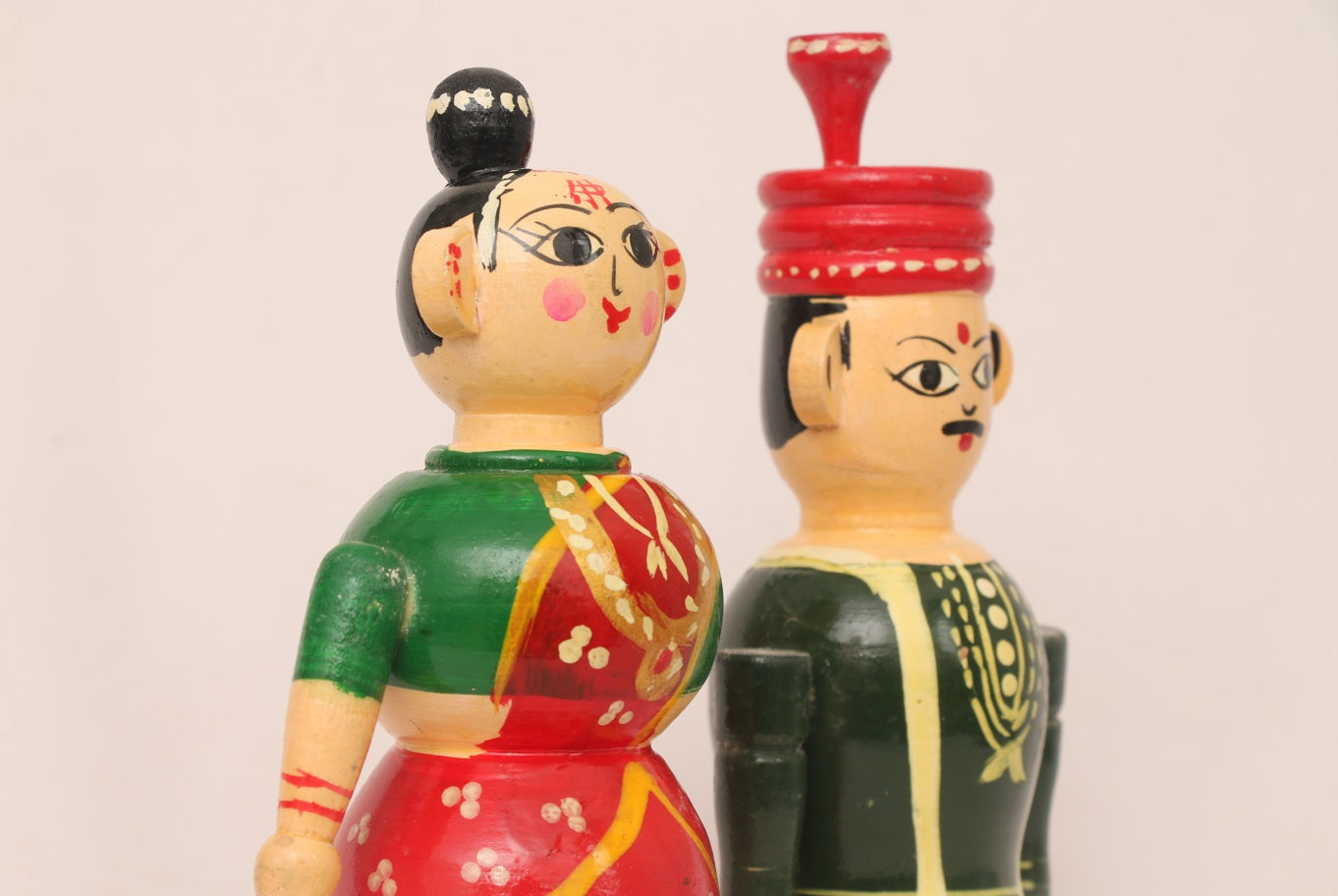 Channapatna wood craft –Locally crafted –Raja Rani in a plate– Naturally colored - Perfect for Home decor - P000197