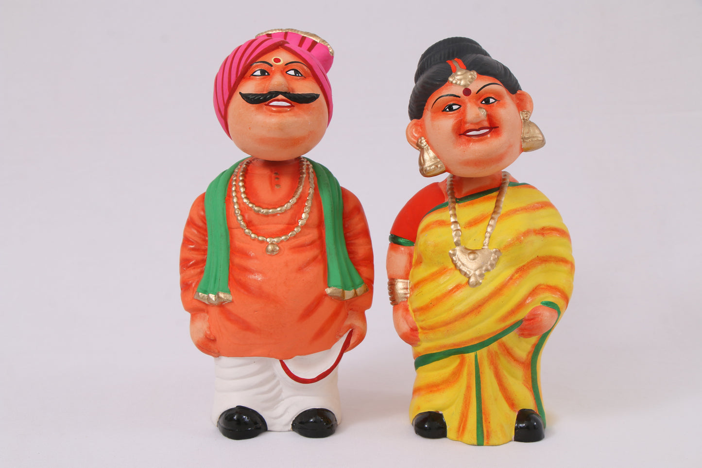Kondapalli Wooden Craft –Locally crafted –Home décor/ Gifts– Traditional South Indian Couple – Handcrafted Kondapalli Wooden Figurines Naturally colored - Medium