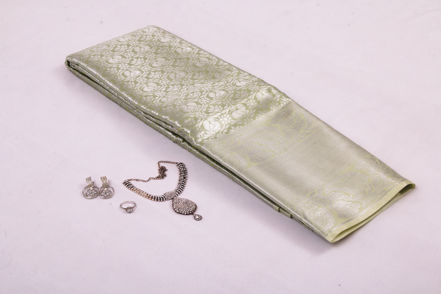 Salem Venpattu Semi Silk Sarees – Sage – Soft Saree (6.5 Mts) – Fancy border - Soft Silk – P000347348