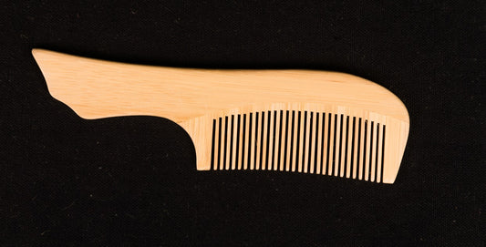 Udayagiri Cutlery – Wooden Comb – Large Size - Made with Neem wood  - P00056 – 7.5 X 2 Inches