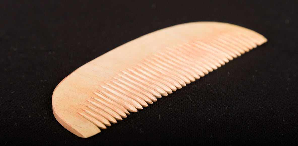 Udayagiri Cutlery – Wooden Comb – Small Size - Made with Neem wood - P00062 – 5 X 2 inches