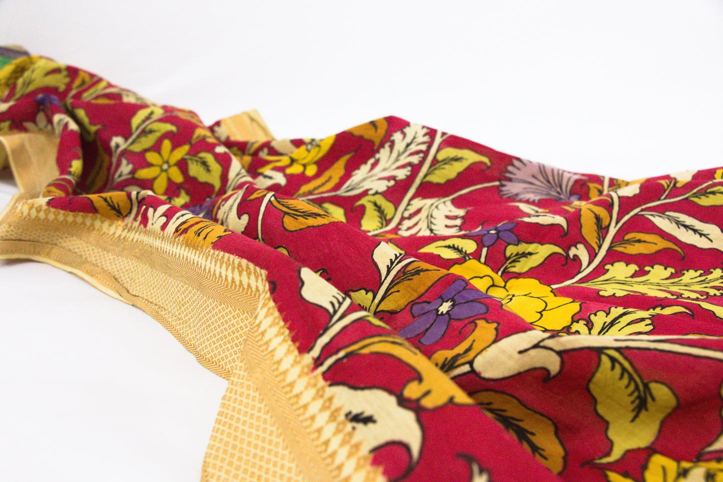 Srikalahasthi Kalamkari handpainted handloom Dupattah with Mangalagiri Border – Bangalore Silk-P0006