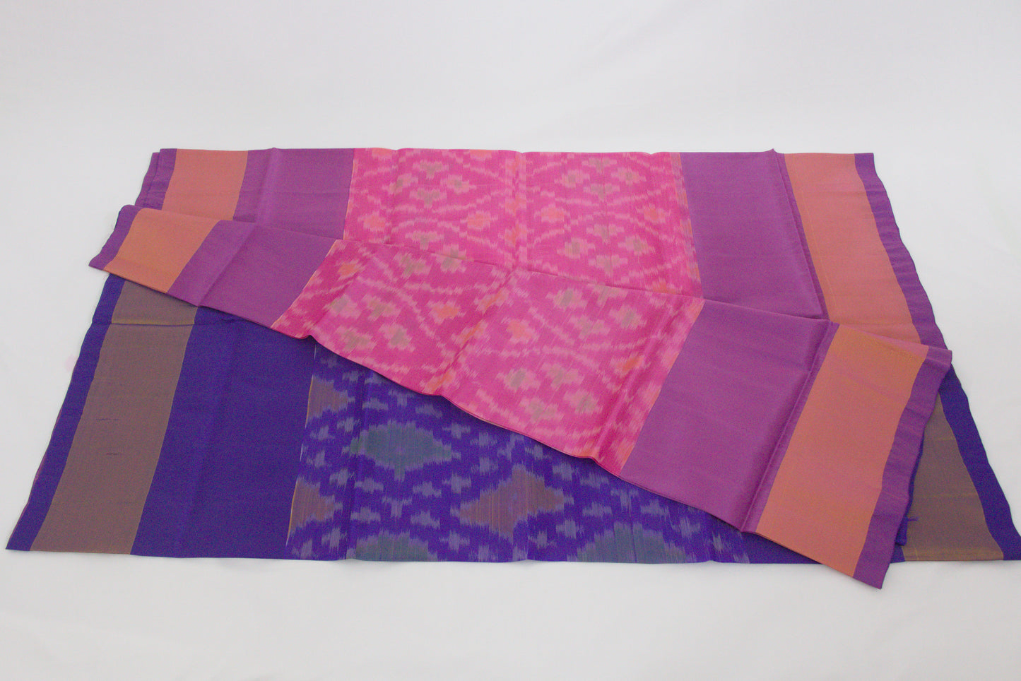 Venkatagiri Saree - Full Ikat Semi Silk – 50% Silk, 50% Cotton – Deep Cerise Body – Kingfisher Daisy Pallu - Silk cone sarees – P000238