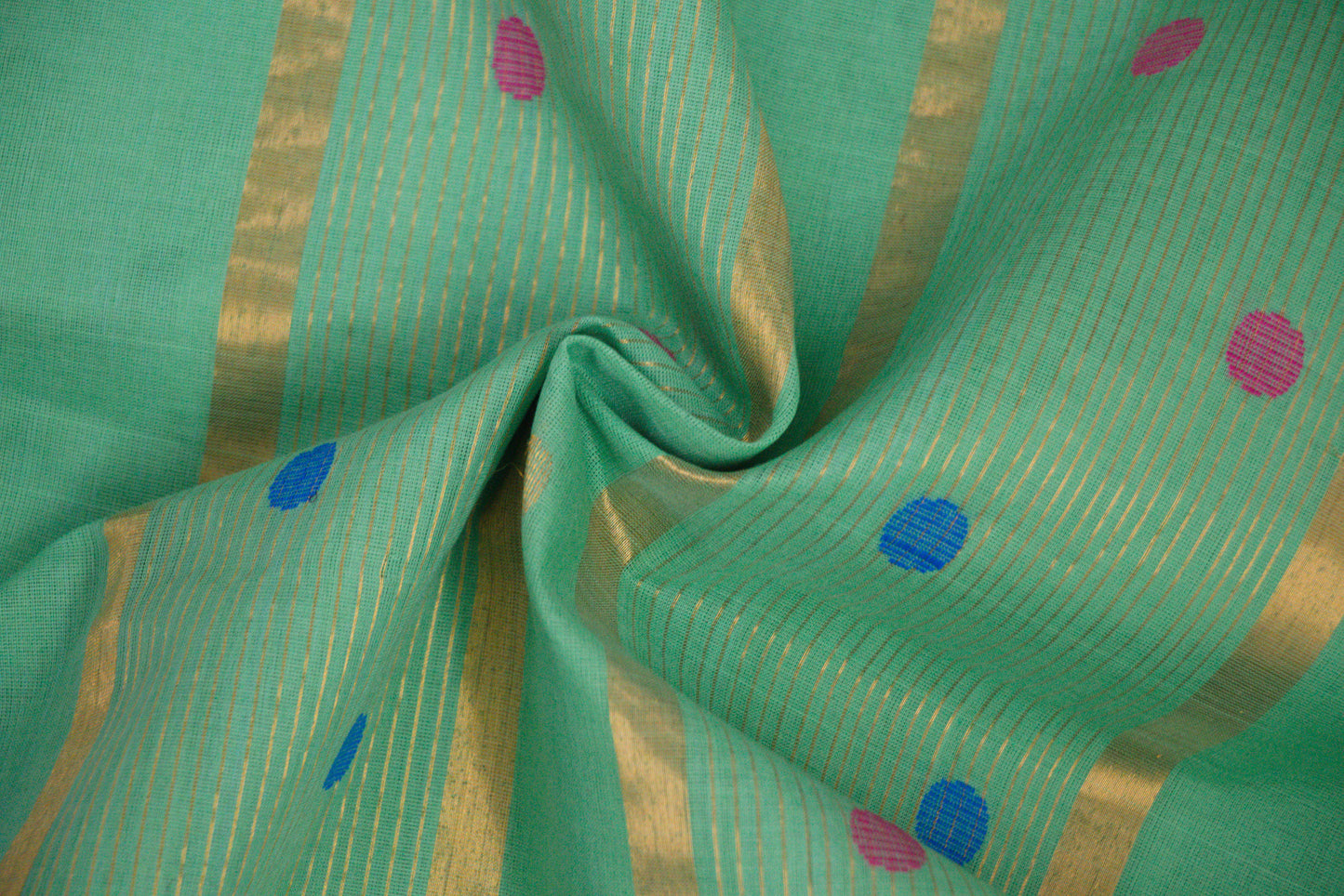 Venkatagiri Ikat Cotton Sarees with Pochampally Ikat border – Fern Green - Bhutta design - 100% Cotton Sarees – Perfect for all occasions – P000246