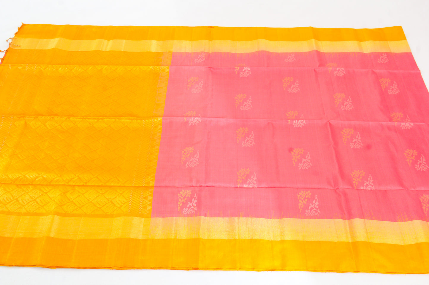 Salem Silk Sarees – Salmon Pink and Golden Yellow –  100% Pure Mulberry Silk –Soft Silk – Meena Bhutta -  P000269