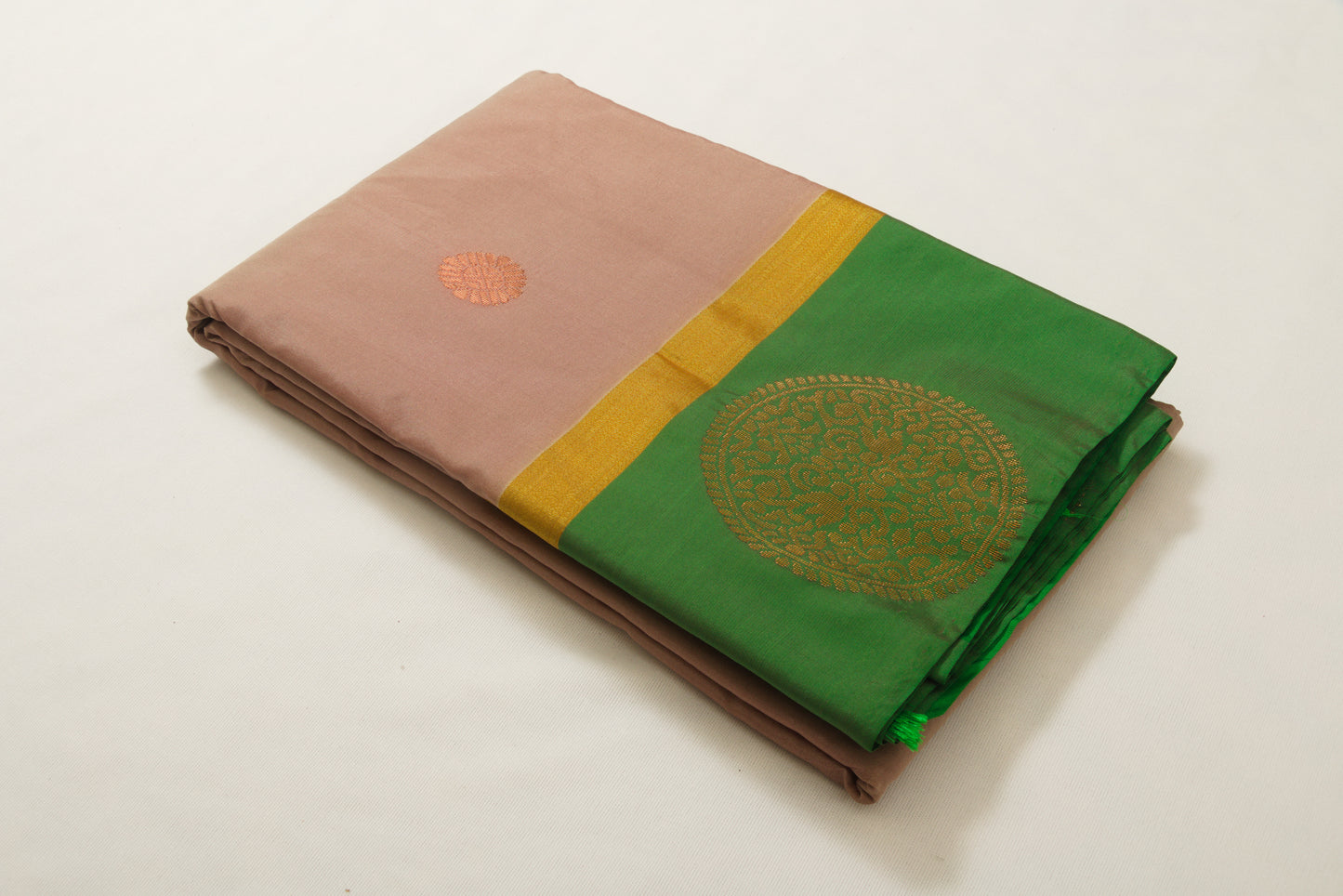 Kanchipuram Pattu Silk Saree – Semi Silk – Pinkish tan body / Medium forest green border with copper zari work - P00123