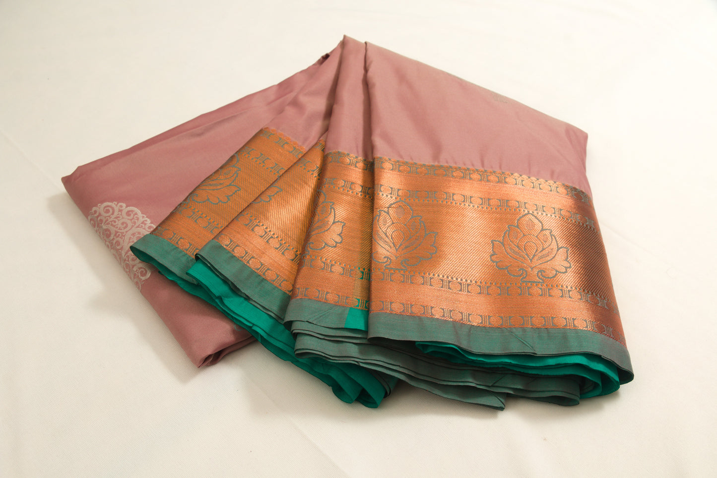 Kanchipuram Pattu Silk Saree – Semi Silk – Pinkish tan body / Medium forest green border with copper zari work - P00123