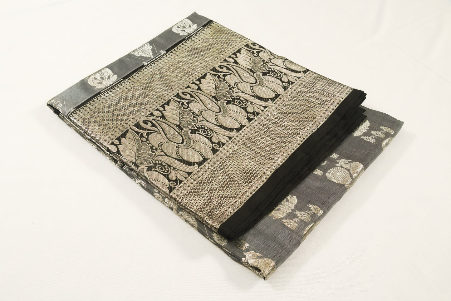 Original – 100% Pure Silk  - Venkatagiri Pattu Saree – Hand woven and handmade zari work – Silkmark certified - P0011