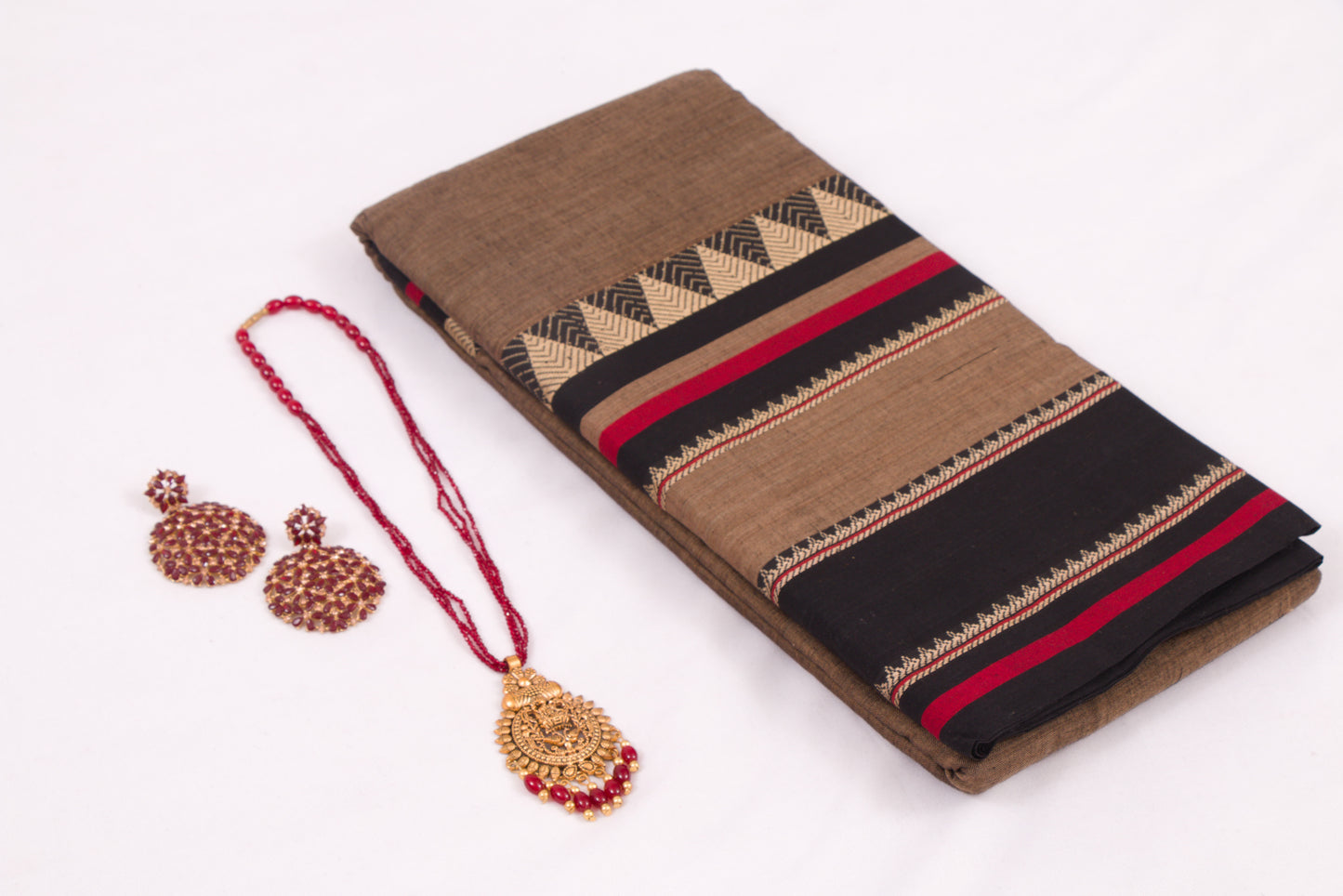Narayanpet Cotton sarees – Roman Coffee - 100% Cotton Sarees – Perfect for all occasions – P000353