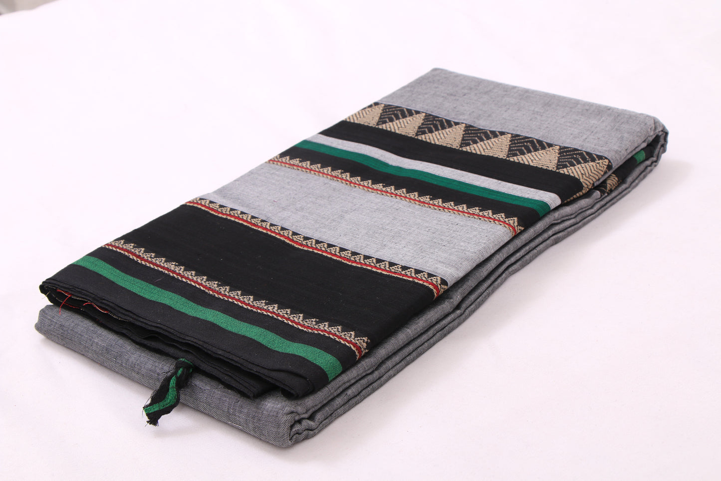 Narayanpet Cotton sarees – Regent Grey - 100% Cotton Sarees – Perfect for all occasions – P000356