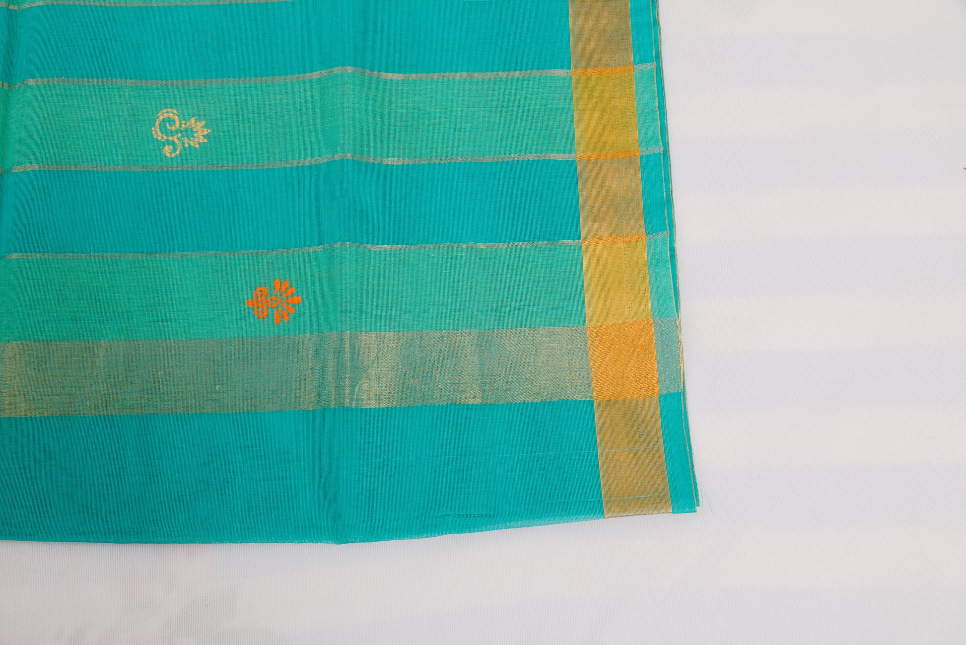 Handloom Venkatagiri saree in bean red with geometric border and bhuttas 