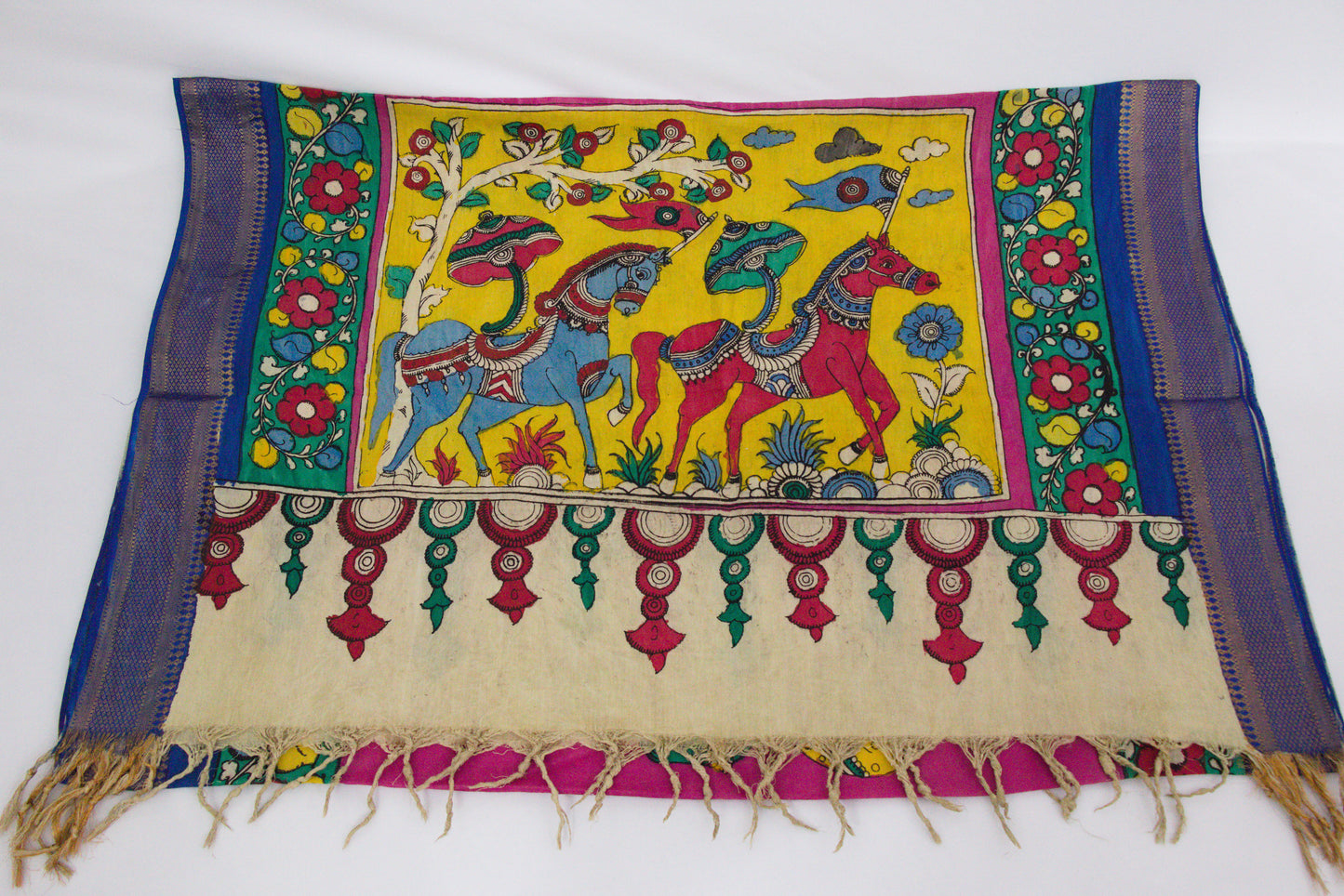 Srikalahasthi Kalamkari handpainted handloom Dupattah with Mangalagiri border – Bangalore Silk-P0003