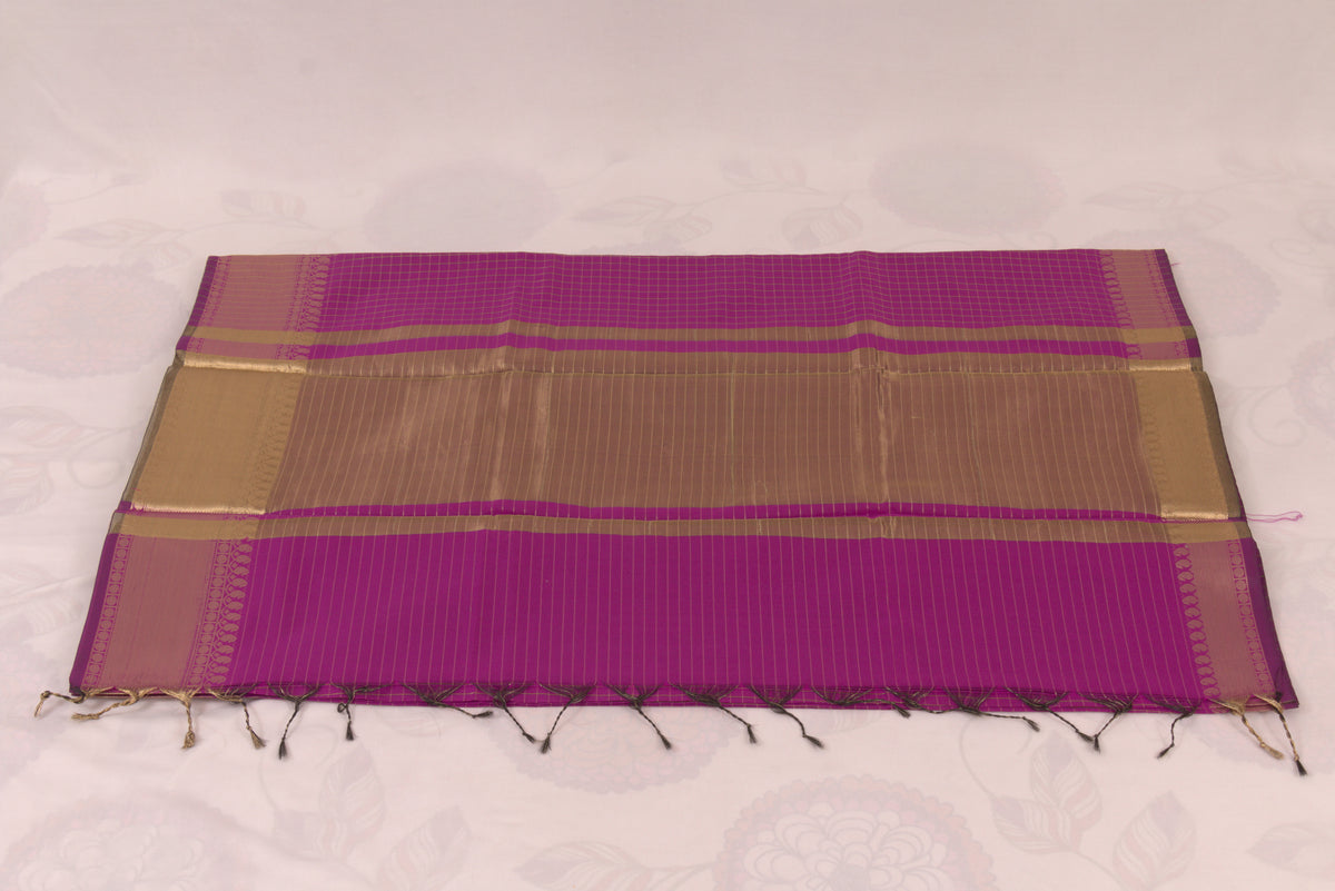 Banarasi Semi Katan Soft Sarees – Red Violet – Katan Silk Sarees – Gold zari weaving all over New Check pettern designs - P000410