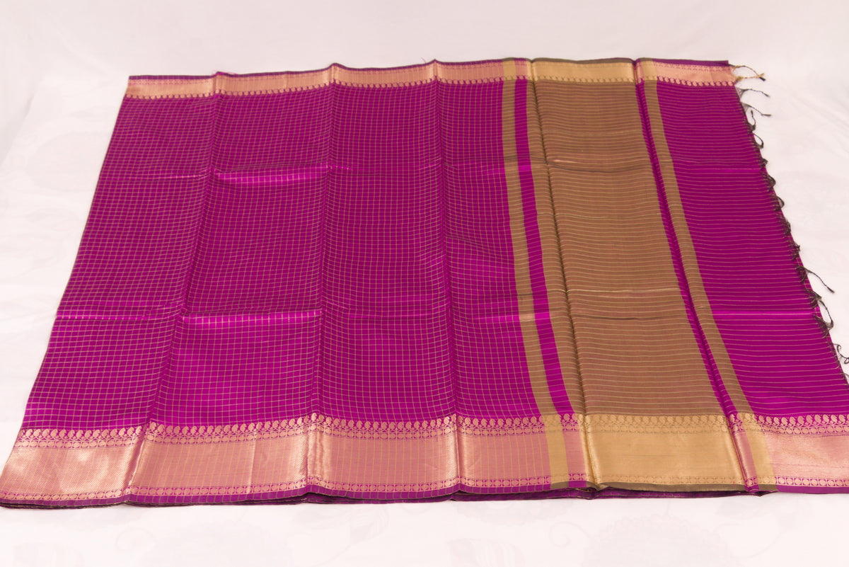 Banarasi Semi Katan Soft Sarees – Red Violet – Katan Silk Sarees – Gold zari weaving all over New Check pettern designs - P000410